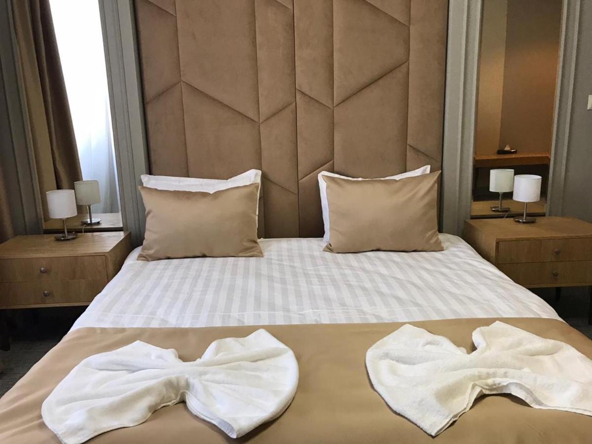 Jj Hotel Астана Екстер'єр фото